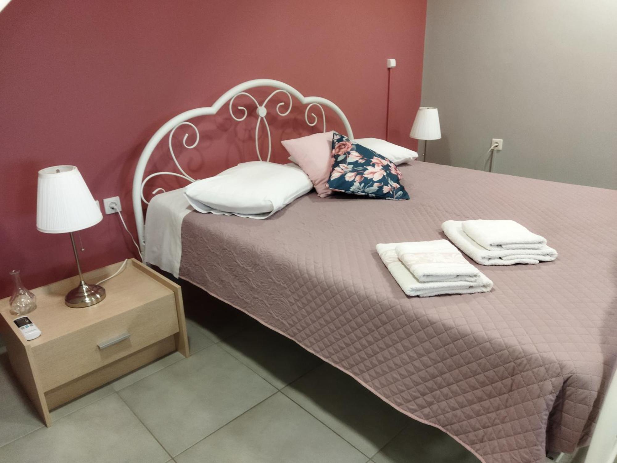 Cozy Apartment Near To The Airport Kouvarás 외부 사진