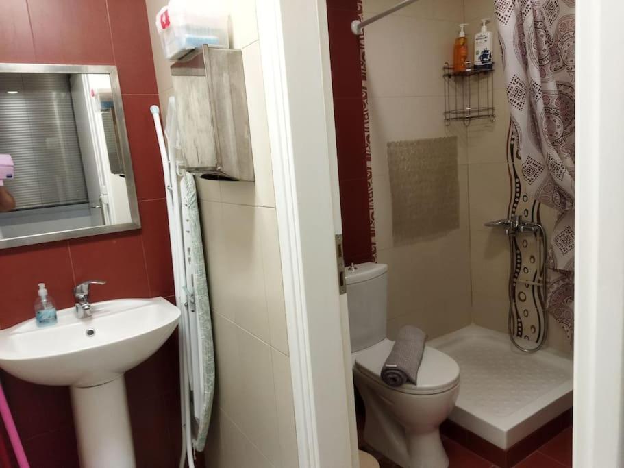 Cozy Apartment Near To The Airport Kouvarás 외부 사진