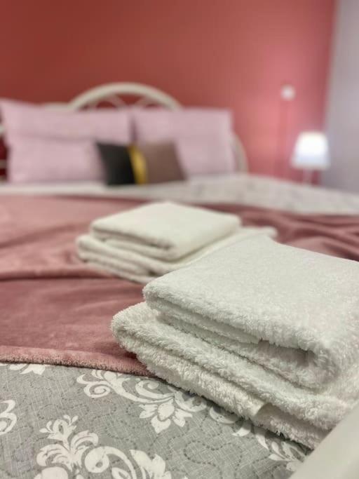 Cozy Apartment Near To The Airport Kouvarás 외부 사진
