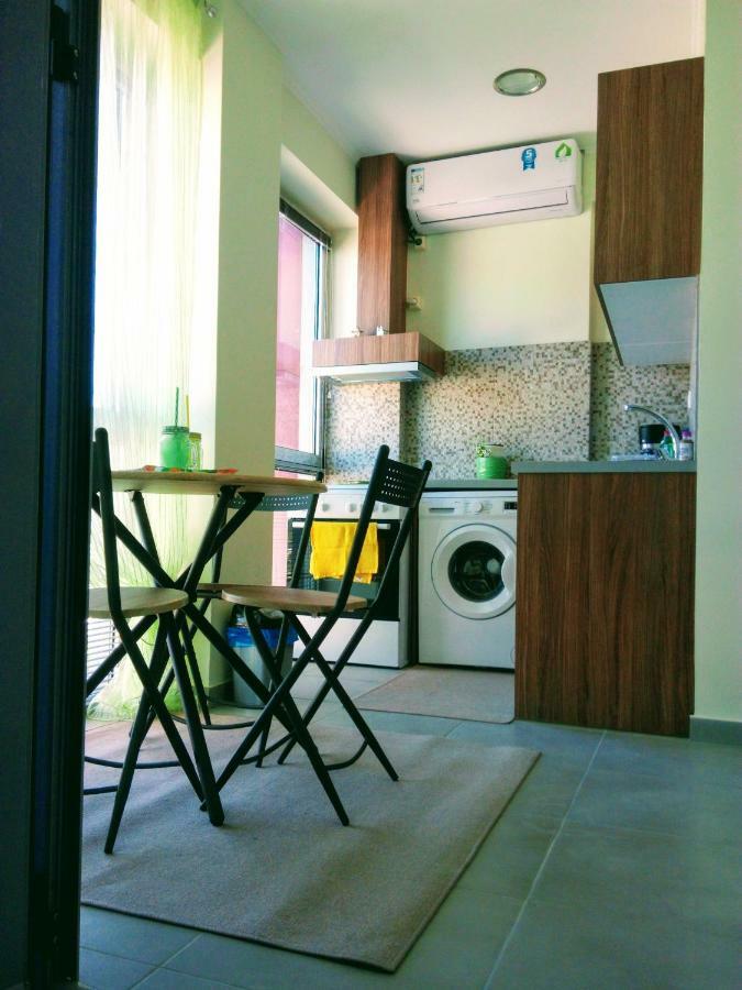 Cozy Apartment Near To The Airport Kouvarás 외부 사진